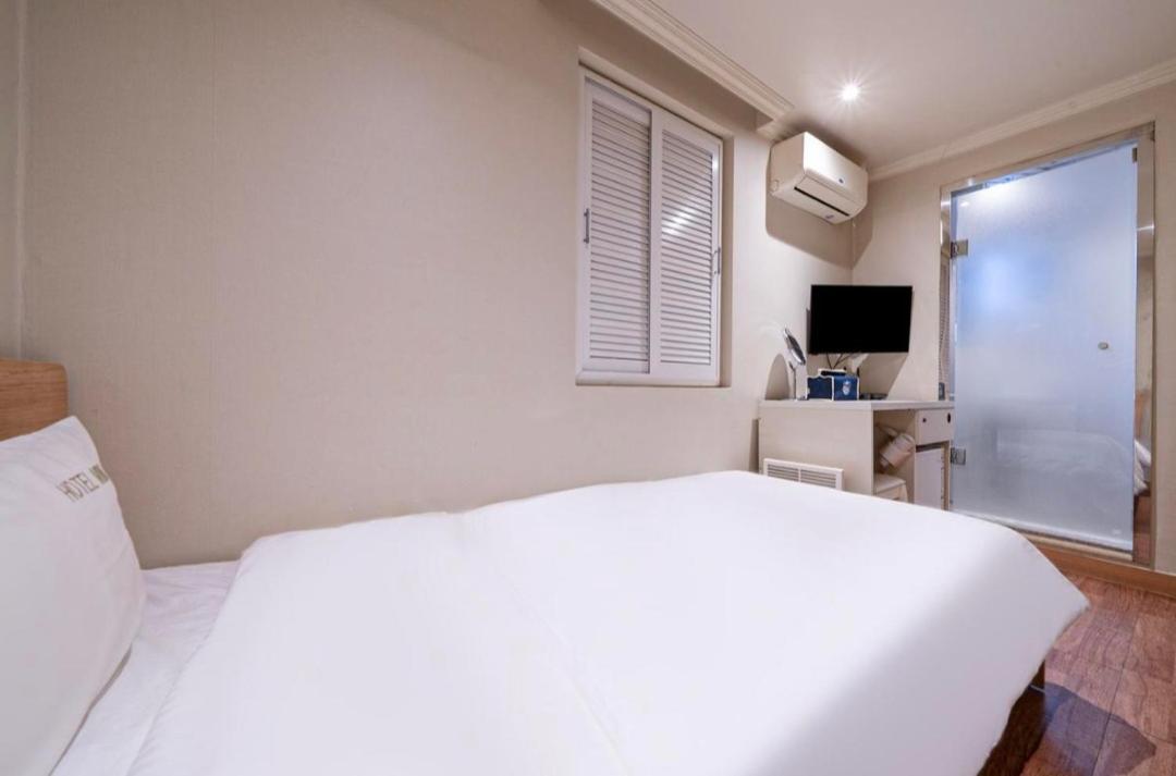 Hotel Mini ปูซาน ภายนอก รูปภาพ