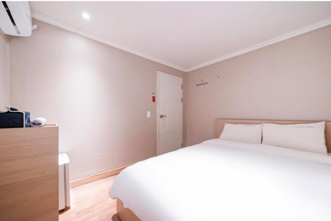 Hotel Mini ปูซาน ภายนอก รูปภาพ